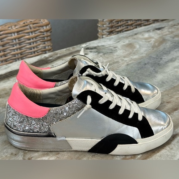 Women’s DOLCE VITA Zina low top sneakers in dark silver- Size 8 - Picture 3 of 13